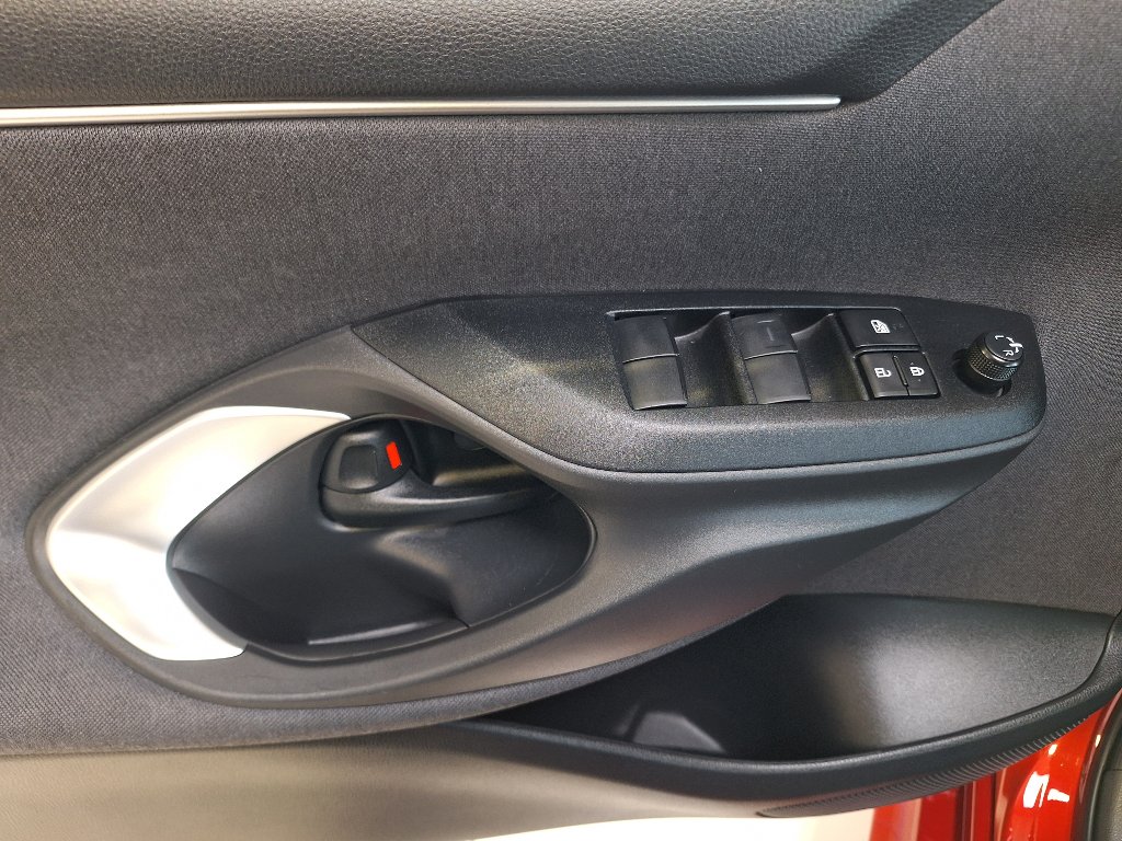 Mazda 2 Hybrid