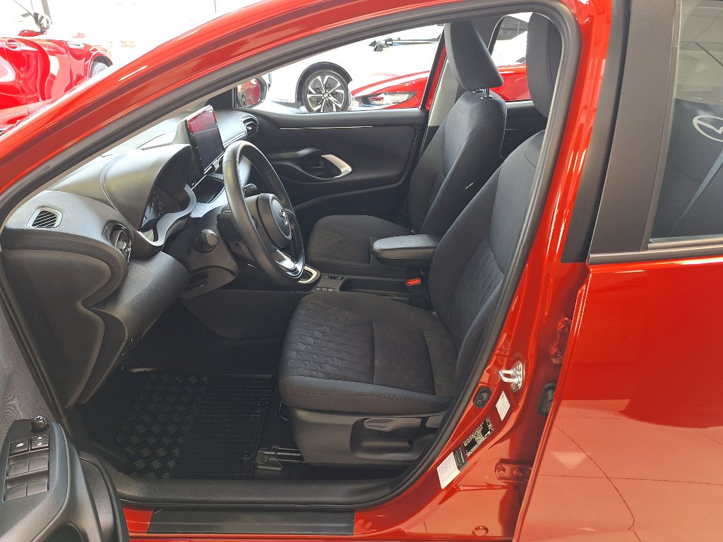 Mazda 2 Hybrid