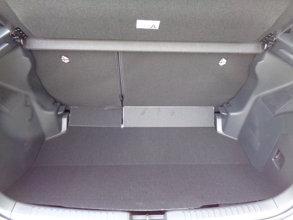 Mazda 2 Hybrid