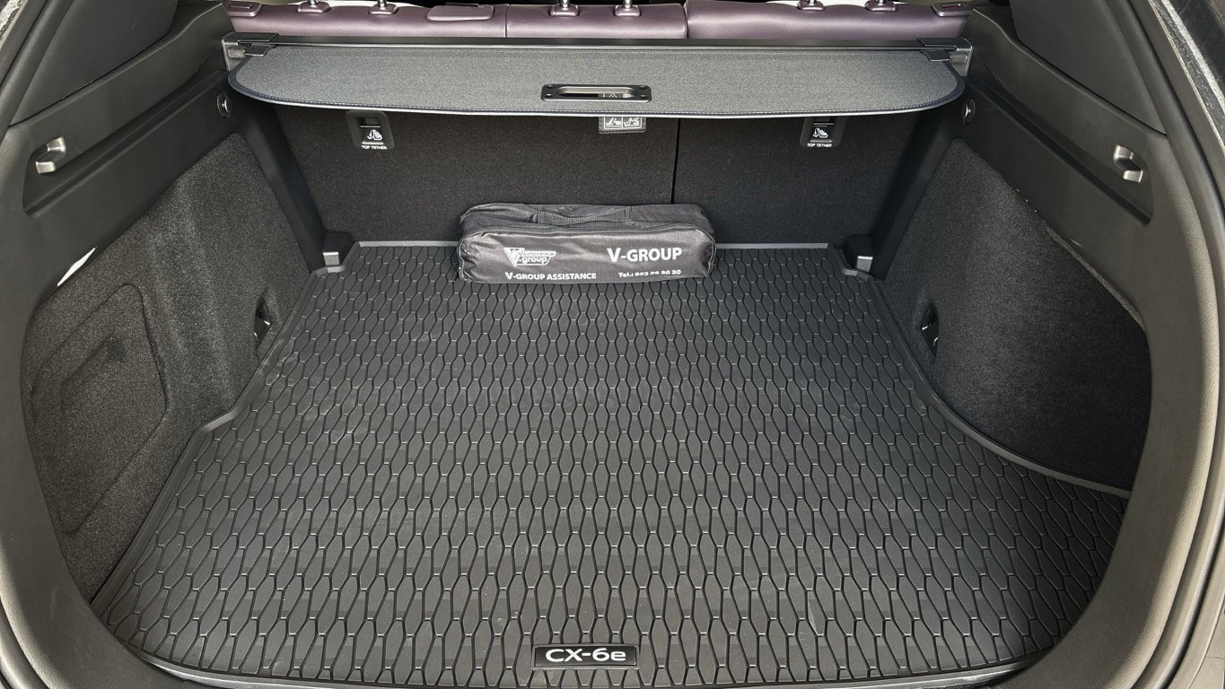 Mazda CX-6e