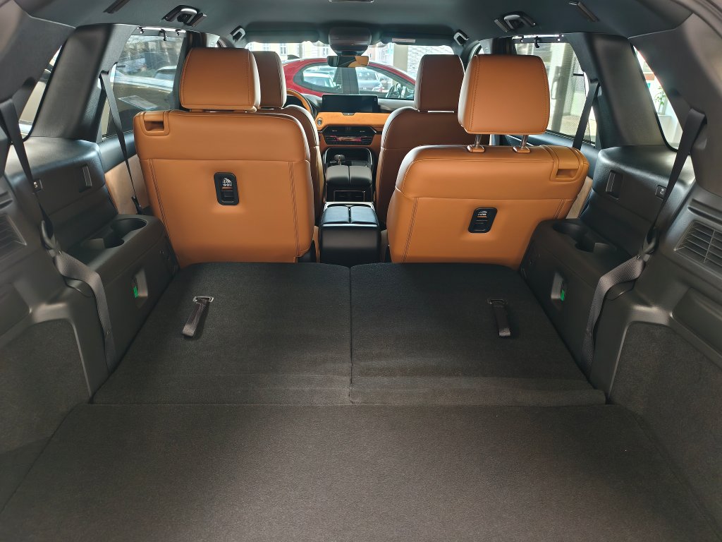 Mazda CX-80