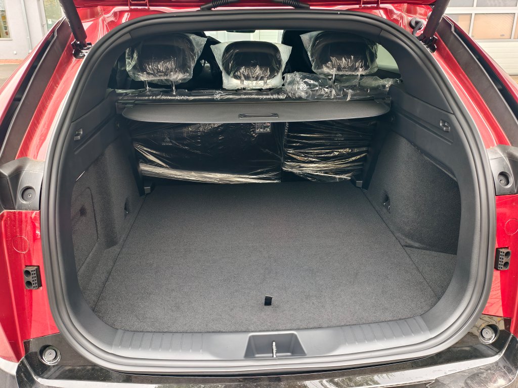 Mazda CX-6e